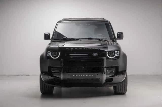 Land Rover Defender (2022) thumbnail 7