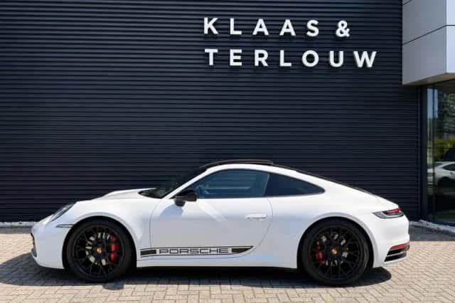 Porsche 911 (2019) thumbnail 20