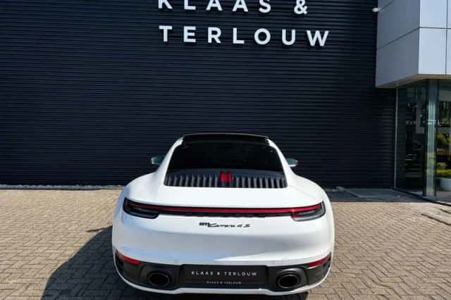 Porsche 911 (2019) thumbnail 23