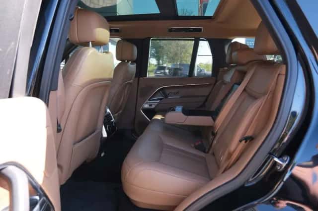 Land Rover Range Rover (2022) thumbnail 20