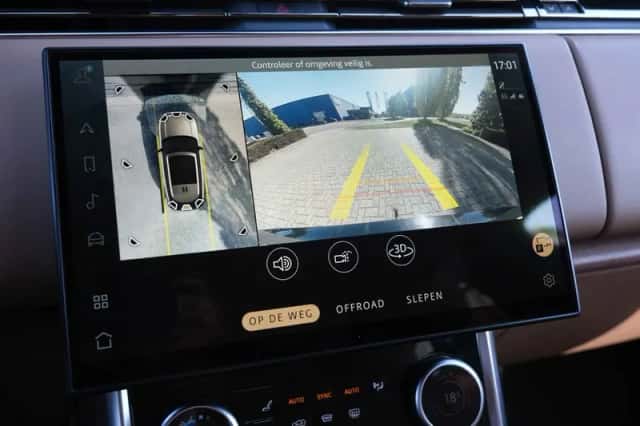 Land Rover Range Rover (2022) thumbnail 39