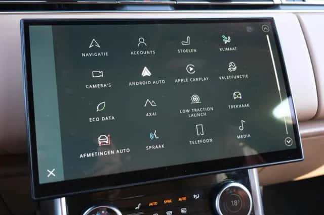 Land Rover Range Rover (2022) thumbnail 40