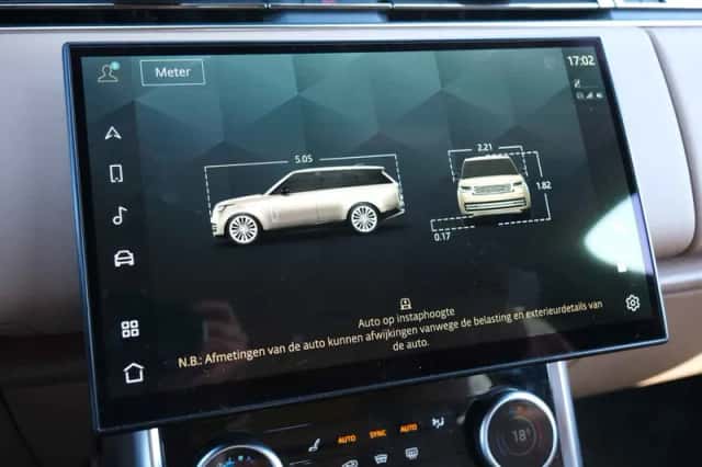 Land Rover Range Rover (2022) thumbnail 41