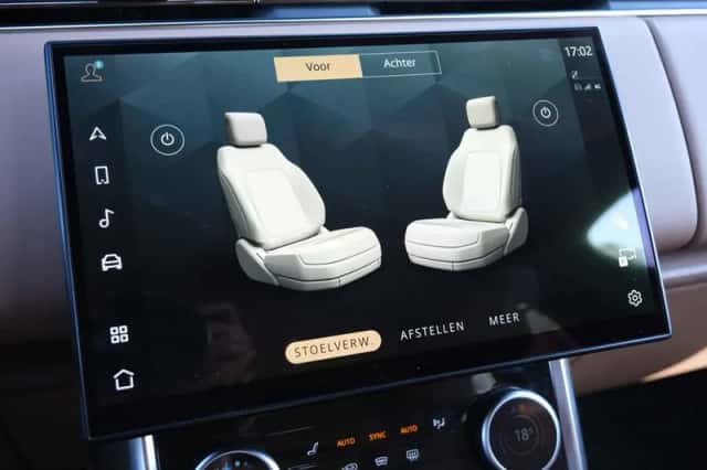 Land Rover Range Rover (2022) thumbnail 43