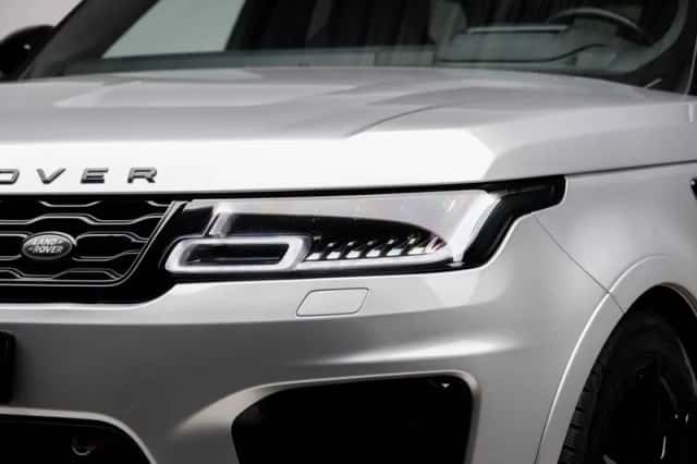 Land Rover Range Rover Sport (2018) thumbnail 3