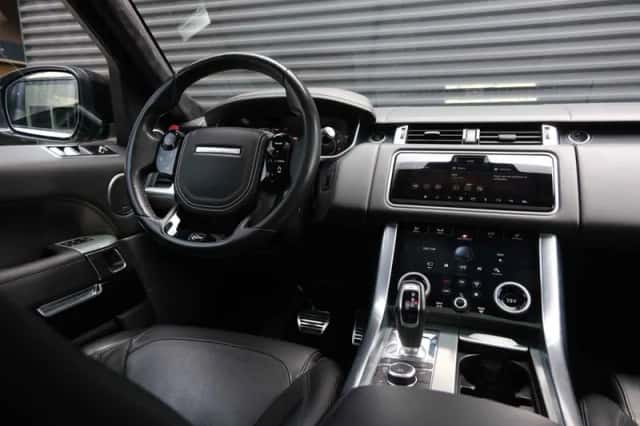 Land Rover Range Rover Sport (2018) thumbnail 31