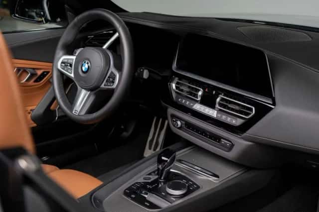 BMW Z4 (2025) thumbnail 23