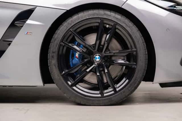BMW Z4 (2025) thumbnail 9