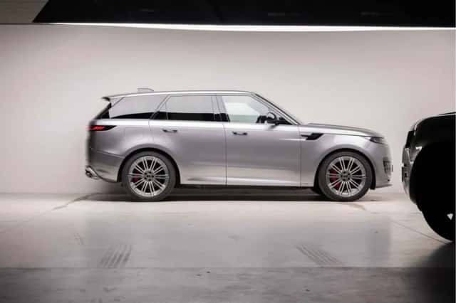Land Rover Range Rover Sport (2023) thumbnail 14