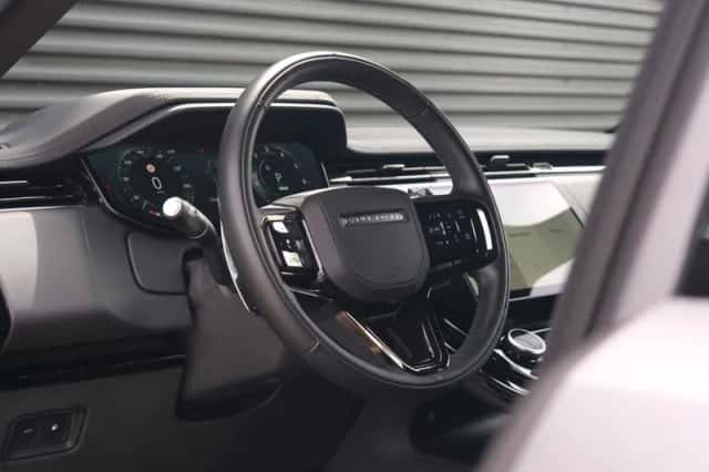 Land Rover Range Rover Sport (2023) thumbnail 27