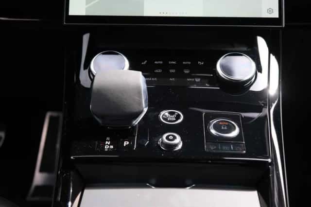 Land Rover Range Rover Sport (2023) thumbnail 35