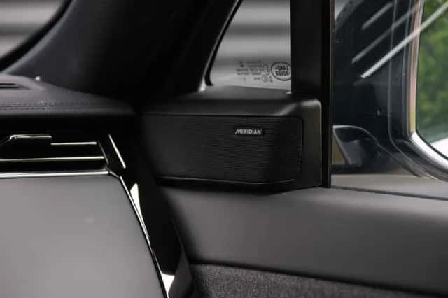 Land Rover Range Rover Sport (2023) thumbnail 36