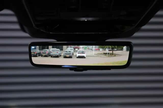 Land Rover Range Rover Sport (2023) thumbnail 38