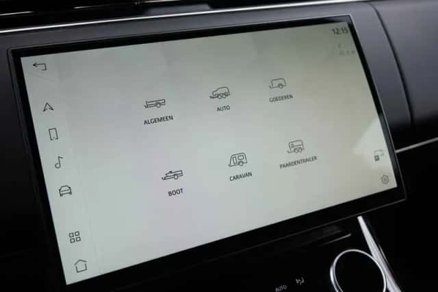 Land Rover Range Rover Sport (2023) thumbnail 49