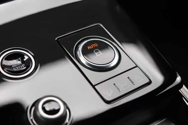 Land Rover Range Rover Sport (2023) thumbnail 52