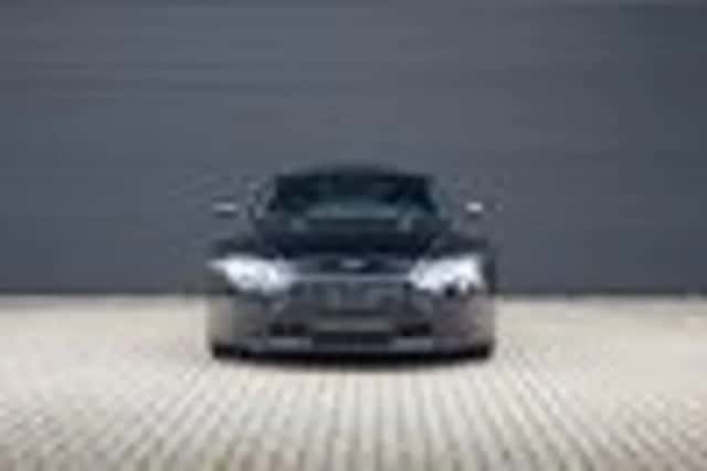 Aston Martin V8 Vantage (2008) thumbnail 31