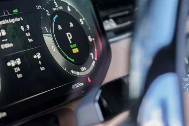 Land Rover Range Rover (2026) thumbnail 16