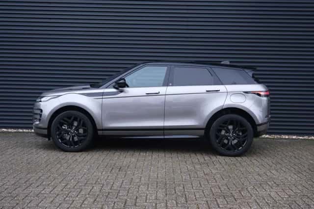Land Rover Range Rover Evoque (2022) thumbnail 2
