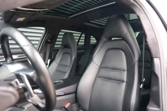 Porsche Panamera (2018) thumbnail 5
