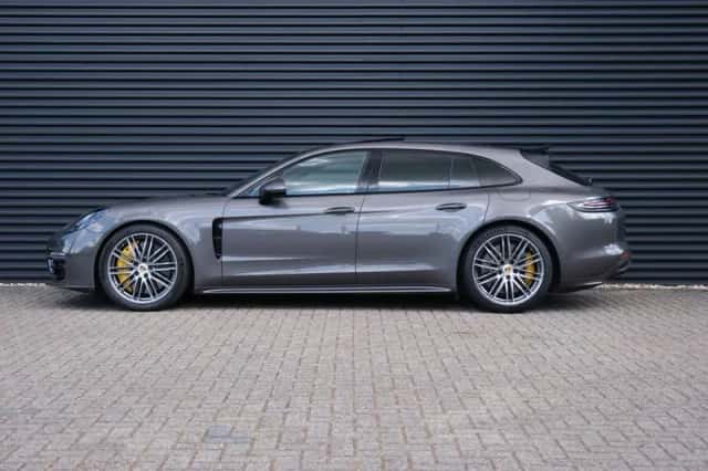 Porsche Panamera (2018) thumbnail 6