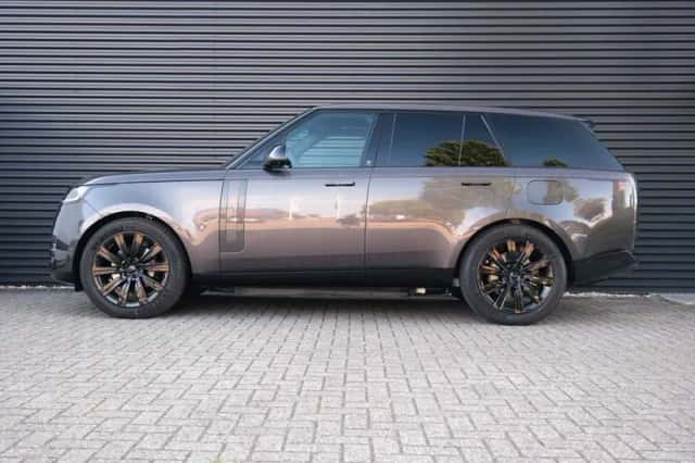Land Rover Range Rover (2026) thumbnail 2