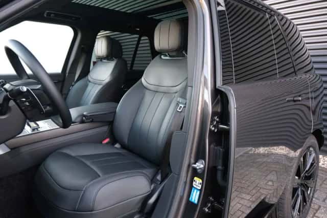 Land Rover Range Rover (2026) thumbnail 4