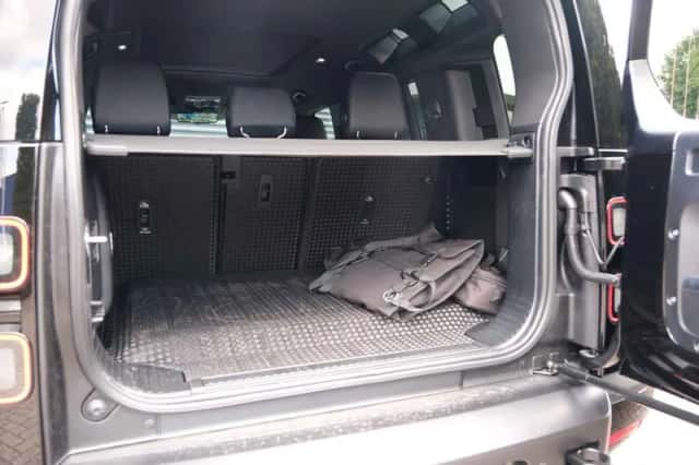 Land Rover Defender (2026) thumbnail 6