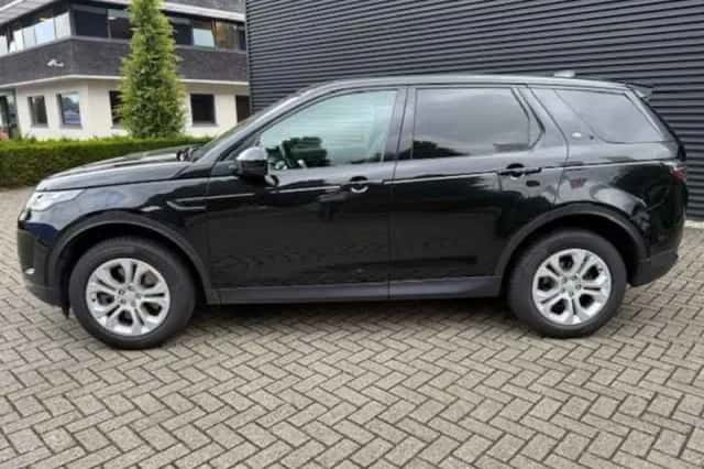 Land Rover Discovery Sport (2020) thumbnail 4