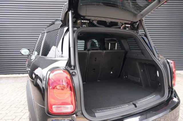 MINI Countryman (2019) thumbnail 6