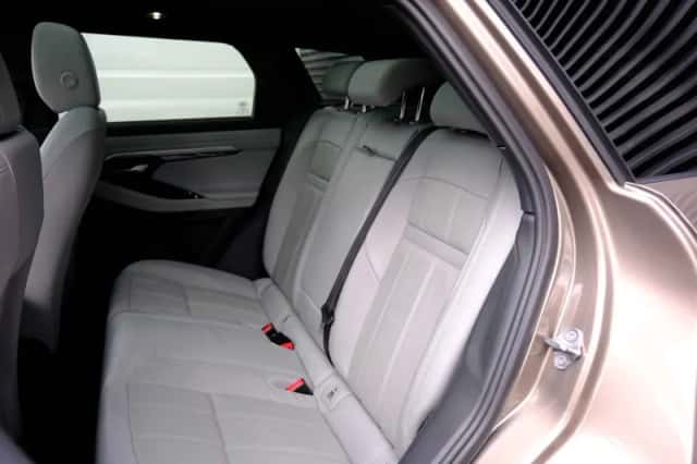Land Rover Range Rover Evoque (2021) thumbnail 5
