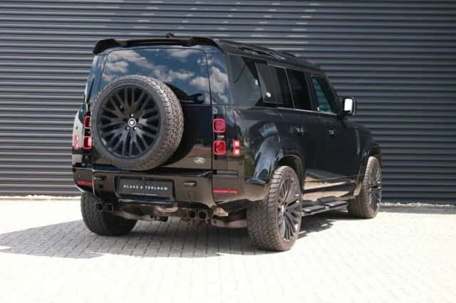 Land Rover Defender (2023) thumbnail 5