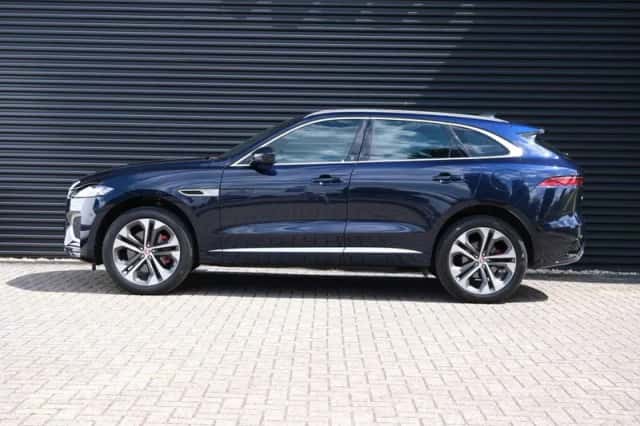 Jaguar F-Pace (2022) thumbnail 6