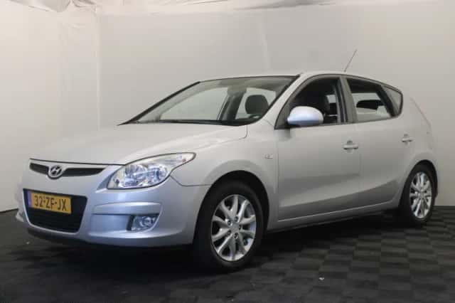 Hyundai i30 (2008) thumbnail 1