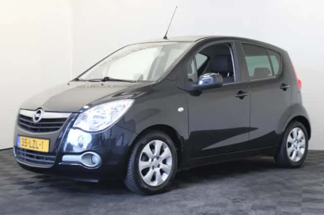 Opel Agila (2009) thumbnail 1