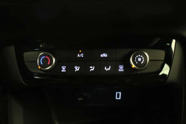 Opel Corsa (2023) thumbnail 6