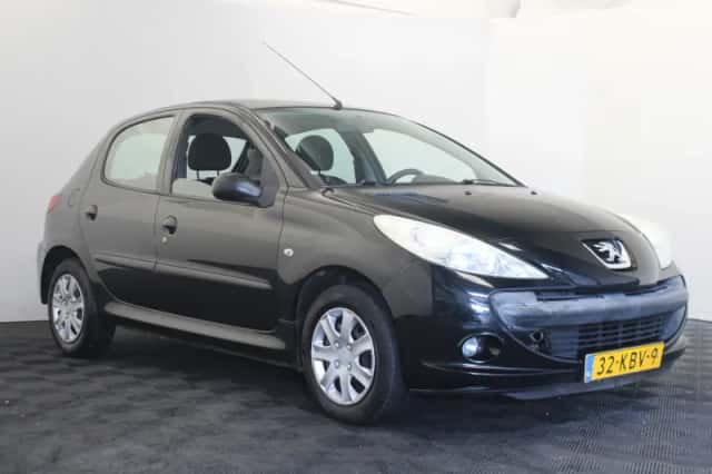 Peugeot 206 (2009) thumbnail 3