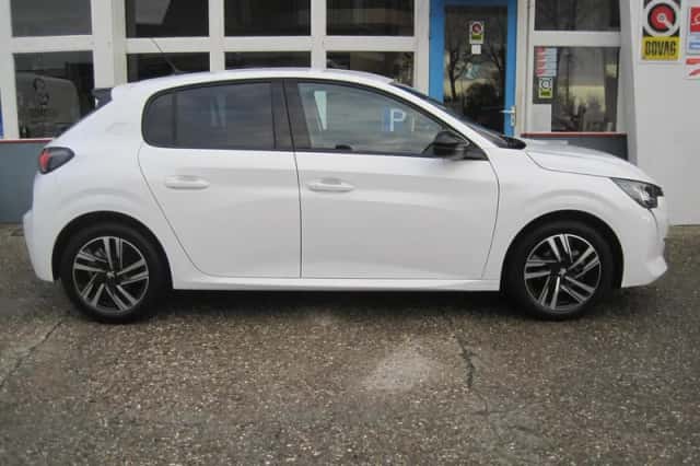 Peugeot 208 (2022) thumbnail 6