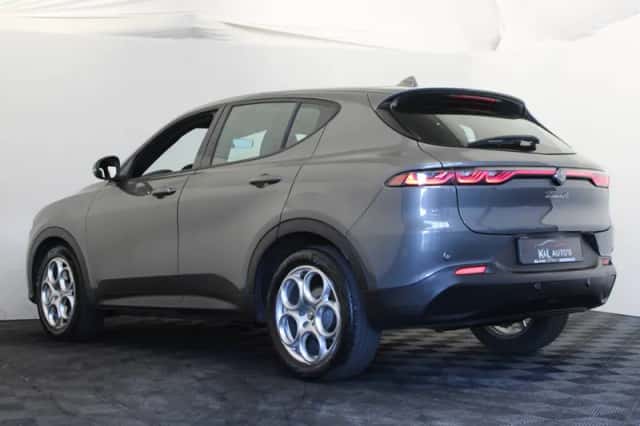 Alfa Romeo Tonale (2023) thumbnail 5