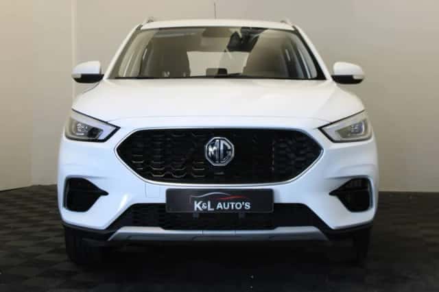 MG ZS (2023) thumbnail 3