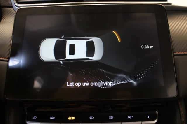 MG ZS (2023) thumbnail 6