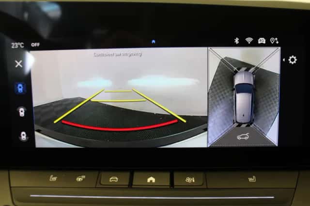 Opel Astra (2023) thumbnail 2