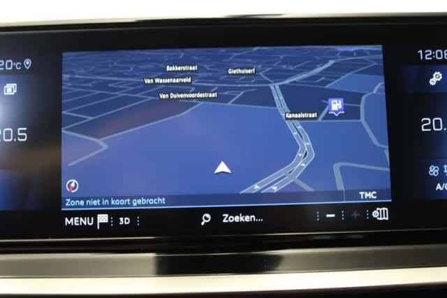 Peugeot 2008 (2023) thumbnail 2
