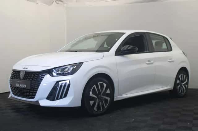 Peugeot 208 (2024) thumbnail 1