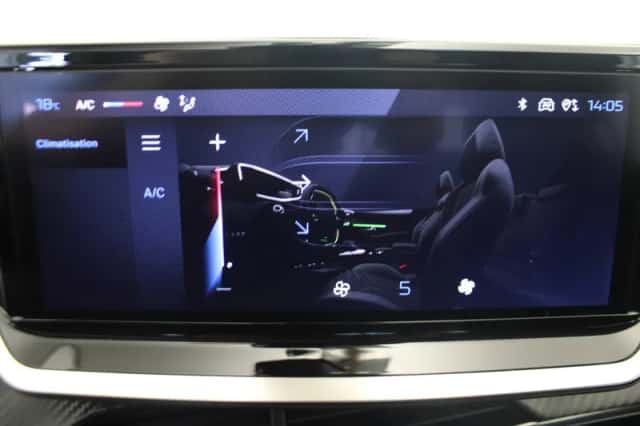 Peugeot 208 (2024) thumbnail 4