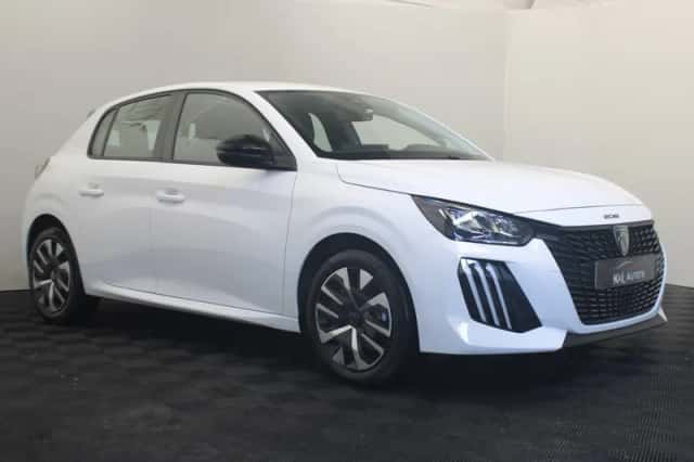 Peugeot 208 (2024) thumbnail 5