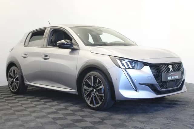 Peugeot 208 (2022) thumbnail 5