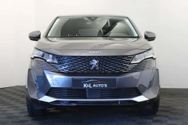 Peugeot 3008 (2021) thumbnail 3