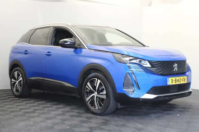 Peugeot 3008 (2021) thumbnail 5