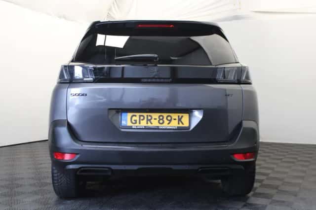 Peugeot 5008 (2021) thumbnail 5