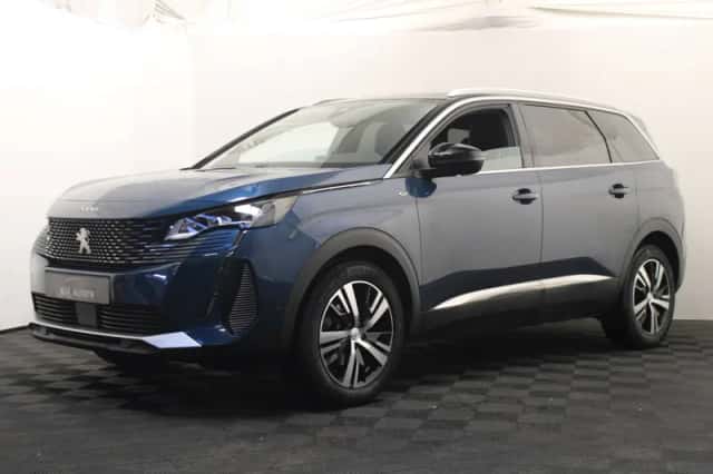 Peugeot 5008 (2022) thumbnail 1